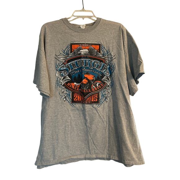 GUC Gildan Sturgis Black Hills Rally 2015 75th Anniversary Gray T Shirt Size 2XL - Picture 1 of 5
